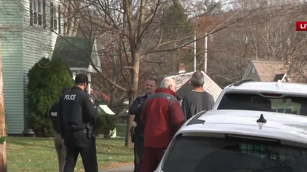Police presence seen in Plaistow, New Hampshire