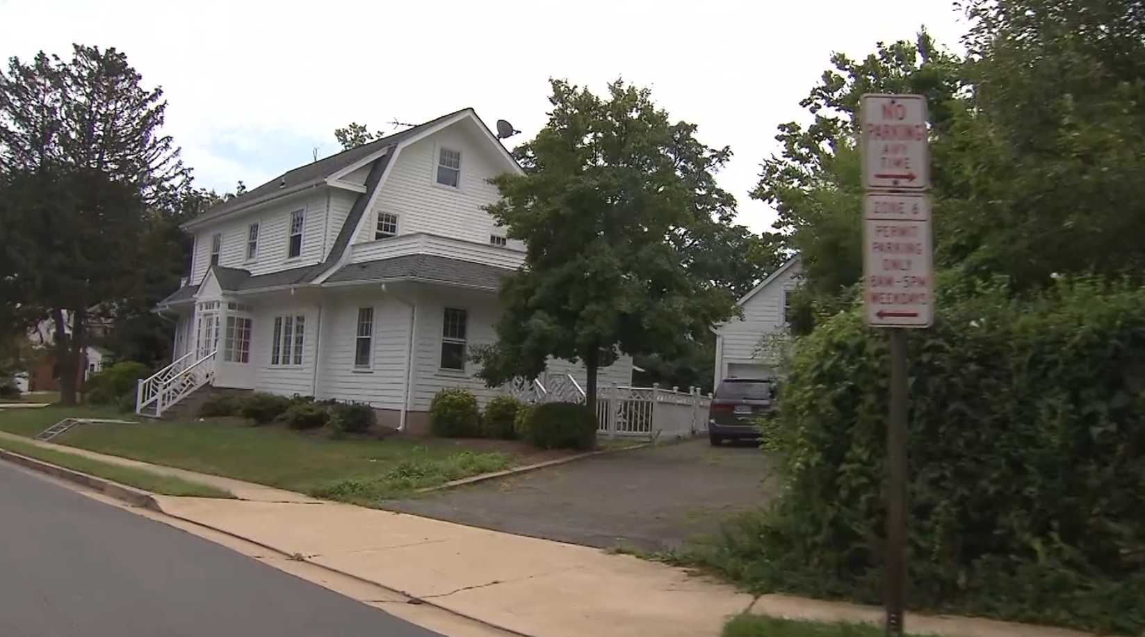 Can the housing bill passed by Congress make buying a home more realistic?