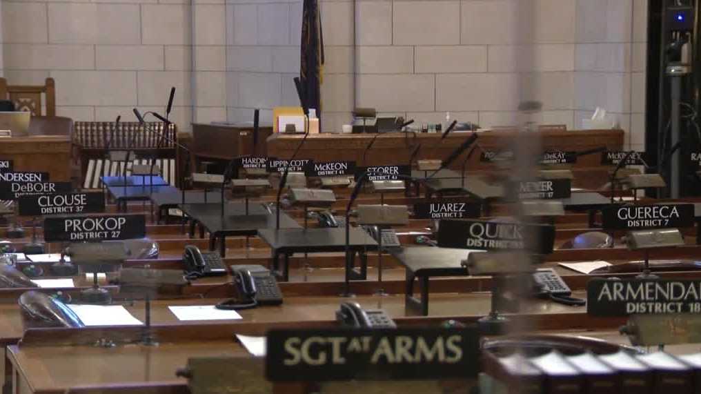 Lawmakers hear hours of testimony on pair of bills dealing with gender-affirming care in Nebraska