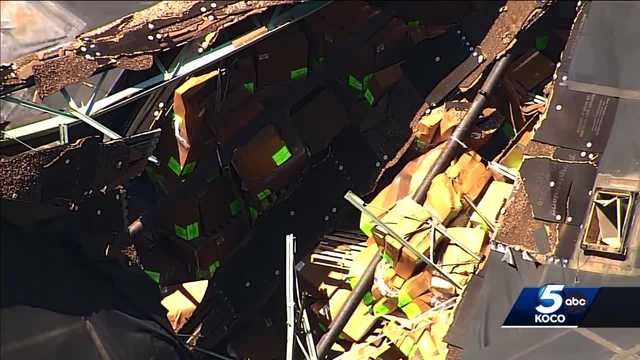 Warehouse in Oklahoma City has hole in roof due to severe weather - Vimarsana News