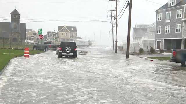 Marshfield residents brace for long recovery after wicked storm - Vimarsana News