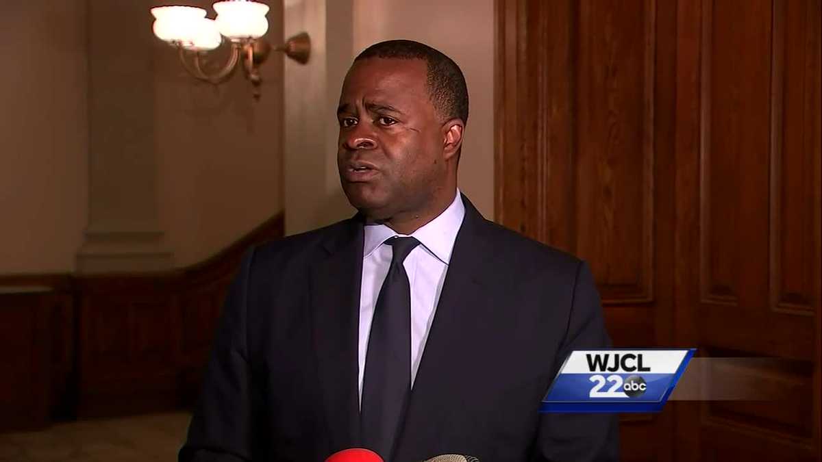 WATCH: Atlanta Mayor Kasim Reed says bridge fire, collapse isn't terrorism