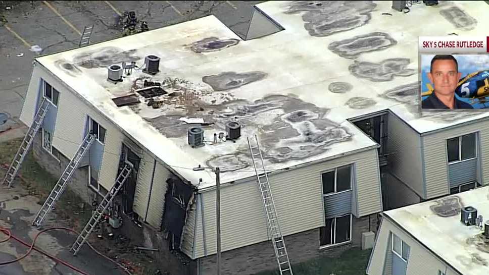 Oklahoma City crews respond to flames at apartment complex - KOCO