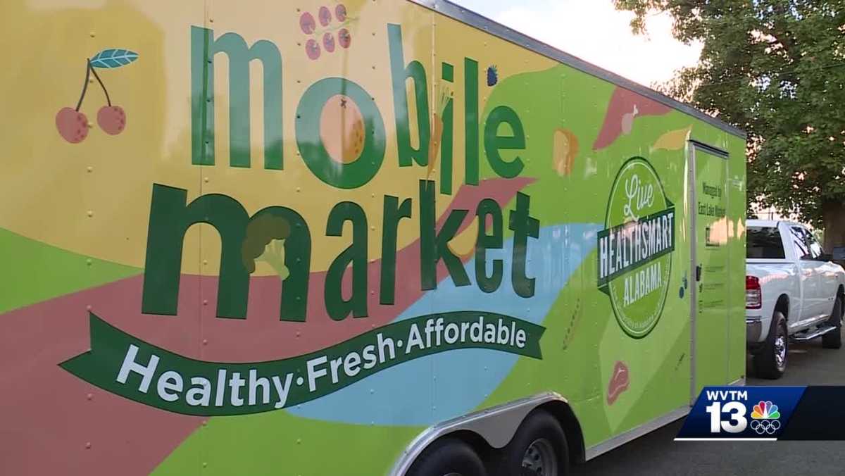 Mobile Market offers healthy eating options in underserved areas of Birmingham
