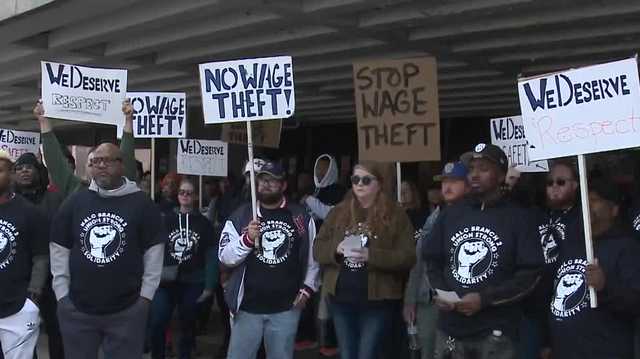 Milwaukee postal service workers rally for safer work conditions - Vimarsana News