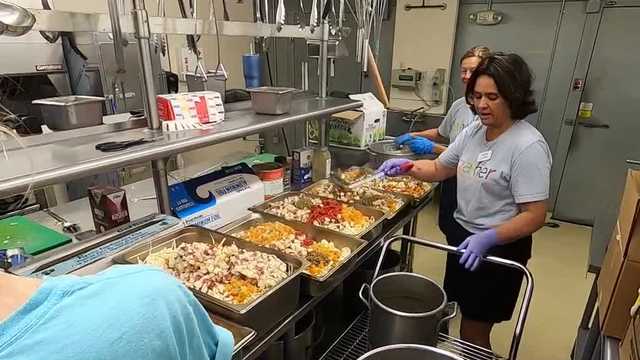 NH nonprofit organizations team up to prepare meals - Vimarsana News