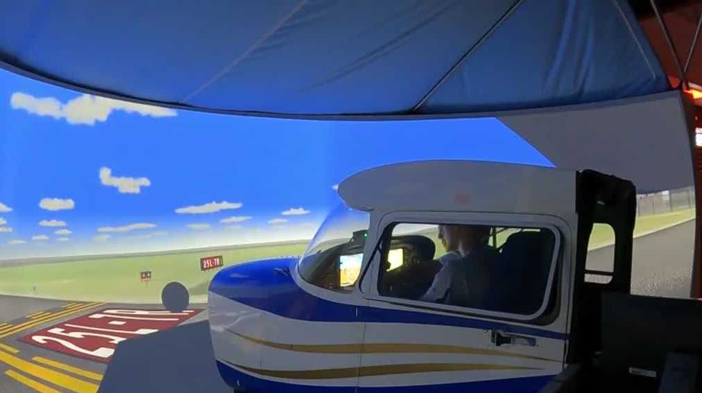Embry Riddle trains student pilots