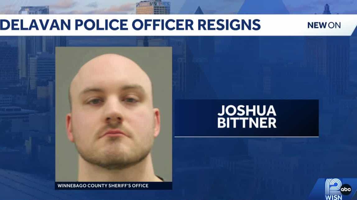Delavan officer resigns after aggravated stalking charge in Illinois