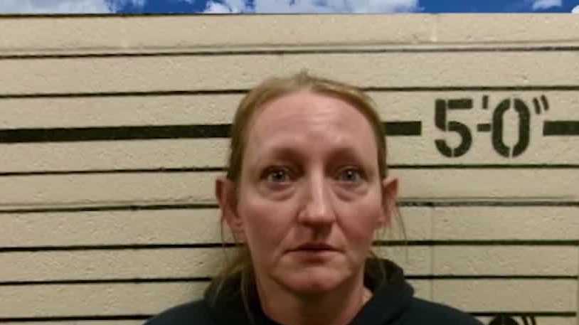 Oklahoma paramedic arrested for allegedly stealing patient drugs