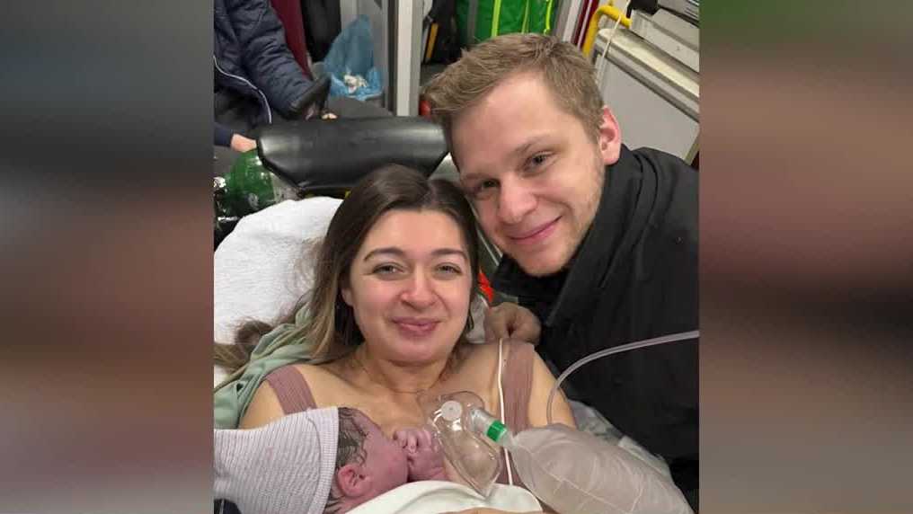 Baby born in McDonald's parking lot - Vimarsana News
