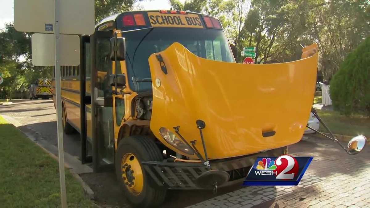 3 children hospitalized after school bus crash