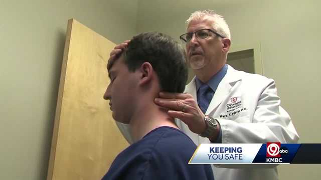 University of Kansas Health System doctor warns of 'tech neck' - Vimarsana News