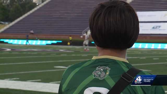 SC: Middle school honored during Triumph game - Vimarsana News
