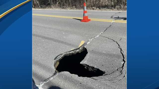 Simpson Road in Pelhan, NH, being repaired due to sinkhole - Vimarsana News