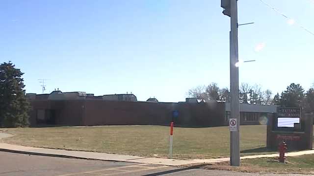 Saunders County sheriff believes Leshara family could be linked to THC vape pens seized at Yutan High School - Vimarsana News