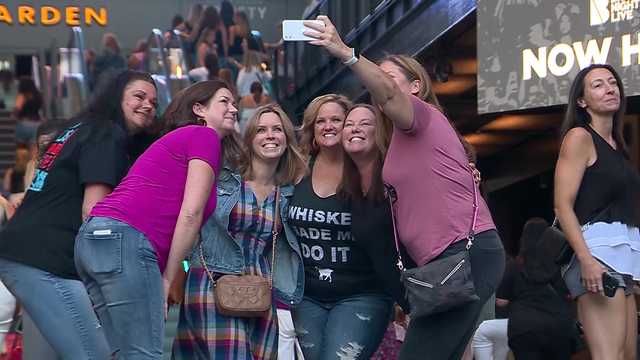 Boston becomes music city with NKOTB, Zac Brown Band performances - Vimarsana News