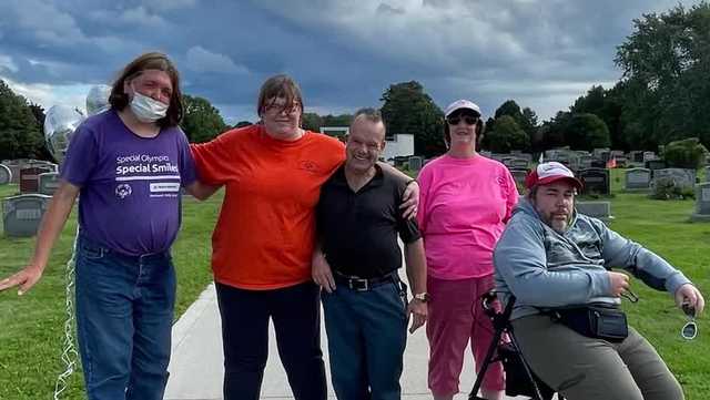 Micky's Angels: Maine woman helps adults with disabilities in honor of daughter - Vimarsana News