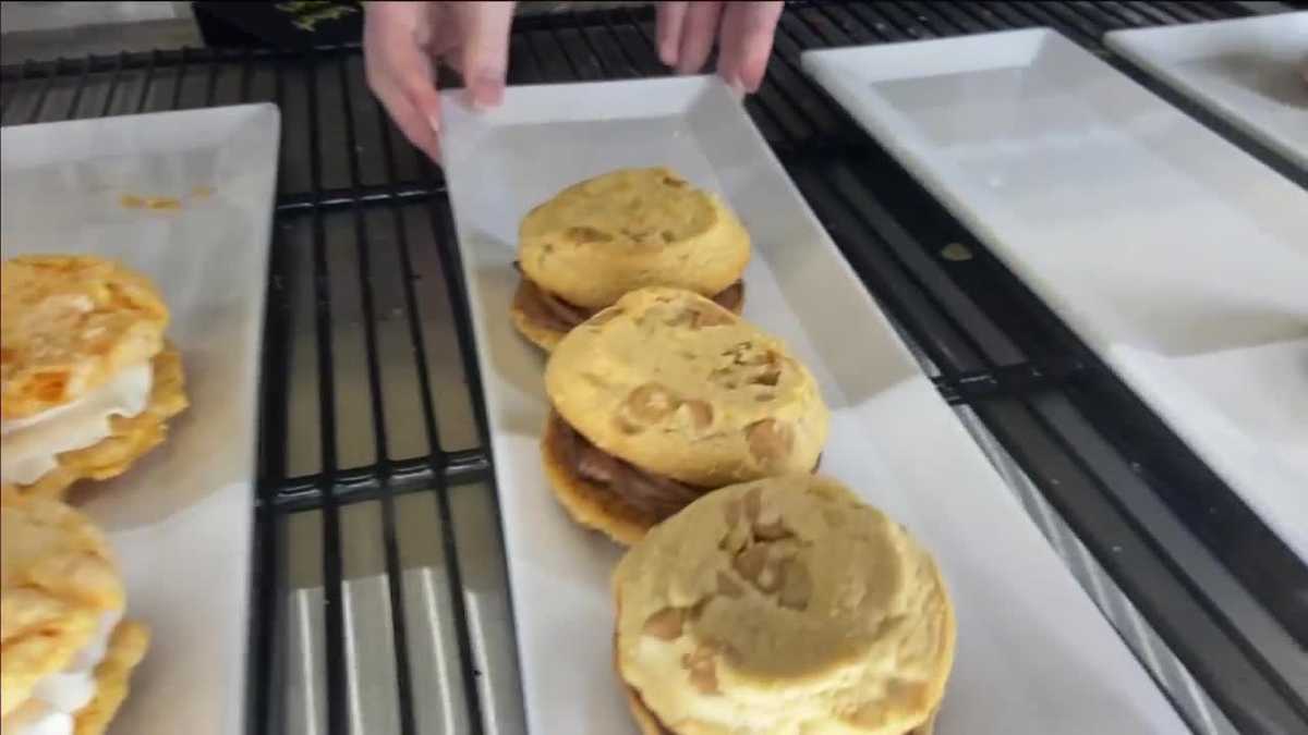 OKLAHOMA MASK MANDATE Oklahoma City bakery says staff will still wear