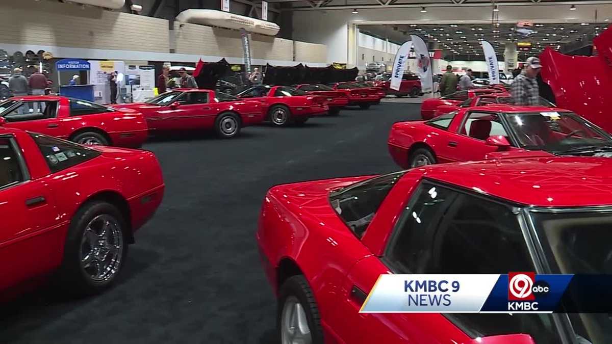 Thousands expected for Mecum Car Auction at Bartle Hall in Kansas City