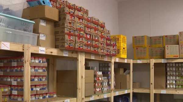 iowa gov. kim reynolds announces assistance for food banks as snap benefits could expire