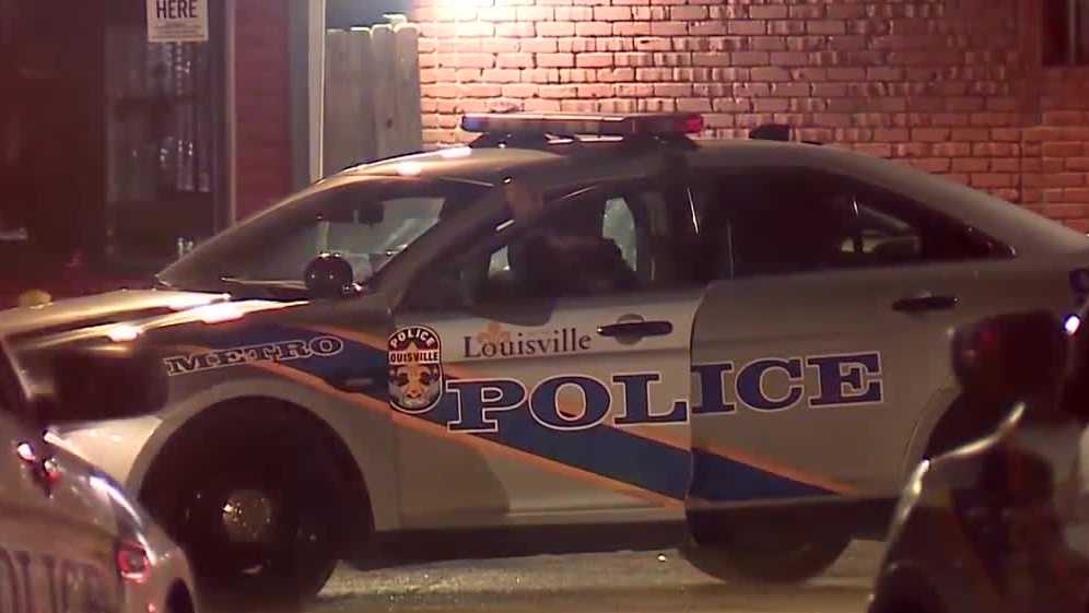 Proposed contracts could make changes to LMPD officer pay