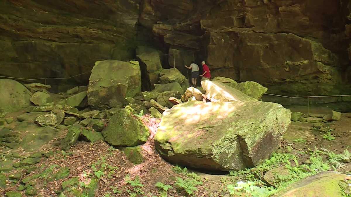 Exploring Alabama Natural Bridge Park in Winston County