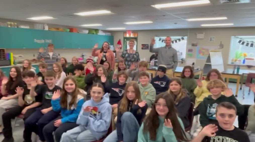 WMUR's Kevin Skarupa visits Mont Vernon Village School