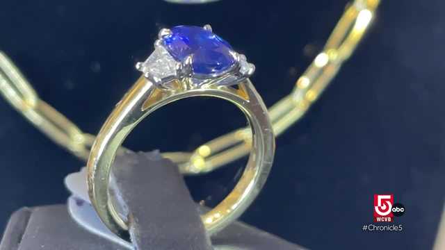 Where to find personalized jewelry and artwork - Vimarsana News