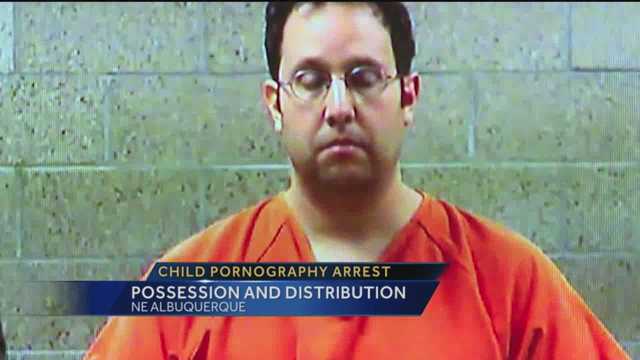 Man faces possession, distribution of child porn charges