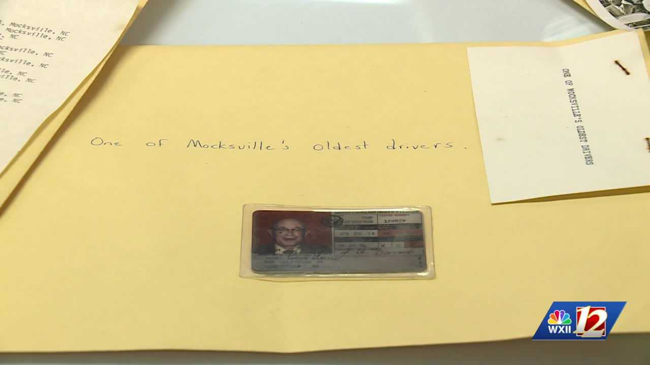 ‘It’s very unifying’: Town of Mocksville reflects on history by opening up a time capsule from 1976
