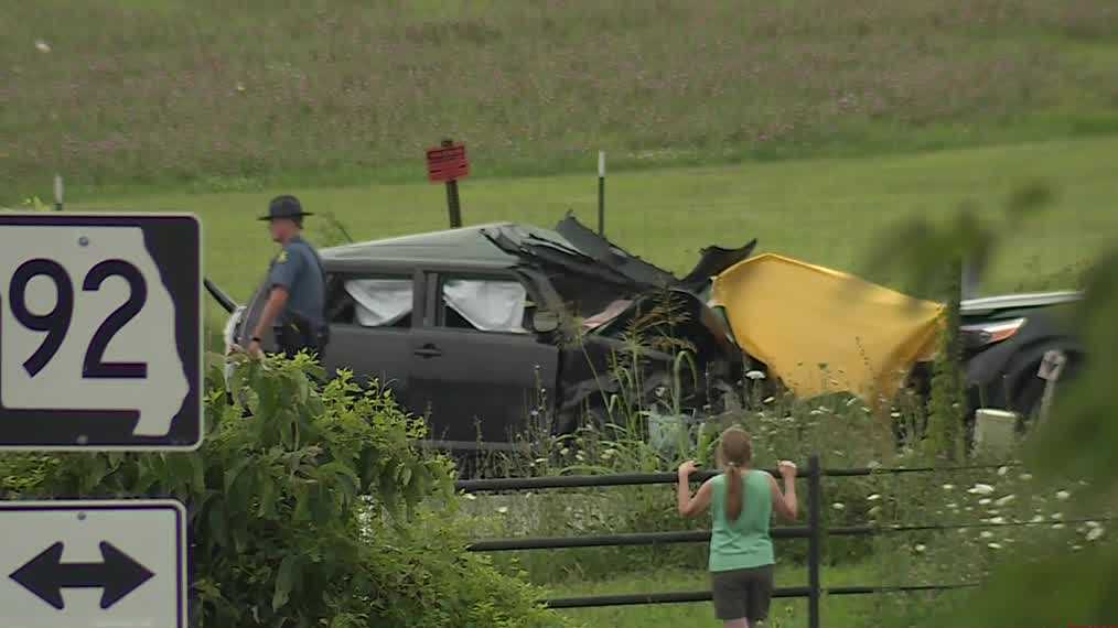 Missouri Highway Patrol identifies 2 killed in crash involving bus - KMBC