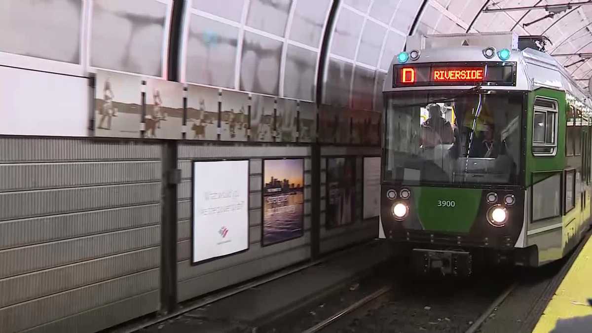 MBTA launches first of new Green Line cars into service