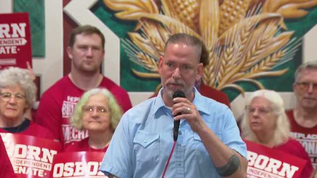 Dan Osborn files petition signatures to appear on ballot as independent