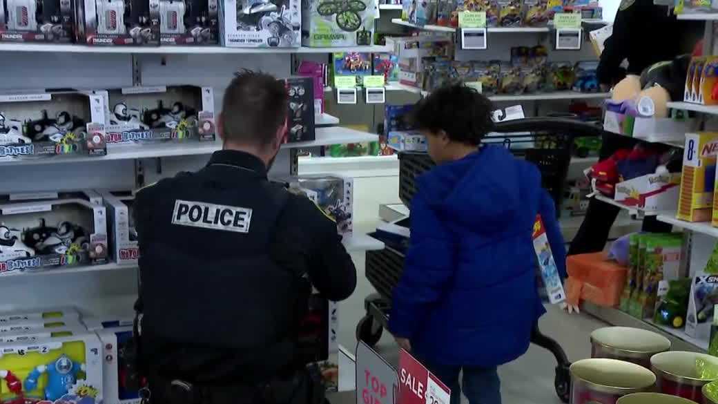 Milwaukee's Shop with a Cop event brings holiday joy to kids and officers