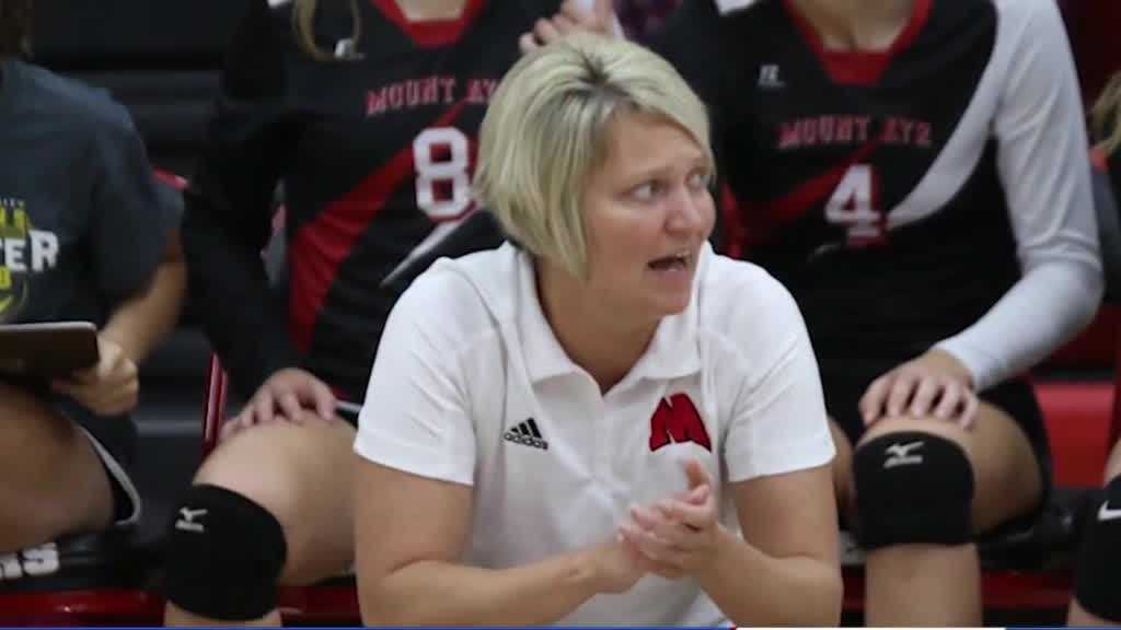 Sports politics, pressure from parents led Iowa volleyball coach to resign