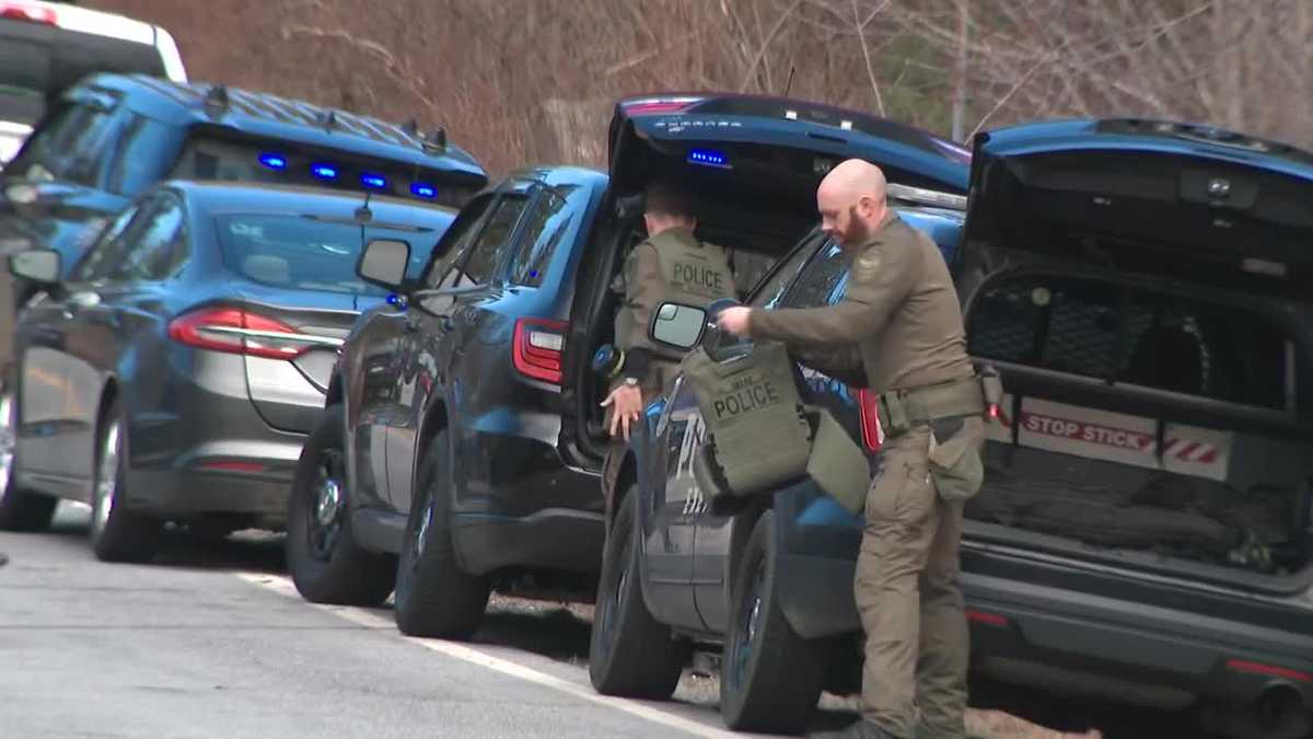 Raw video: Police search for suspect in Raymond, New Hampshire