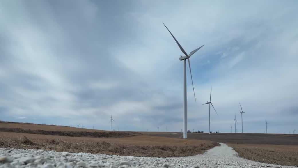 Story County urges Sen. Ernst to help with stalled wind energy projects