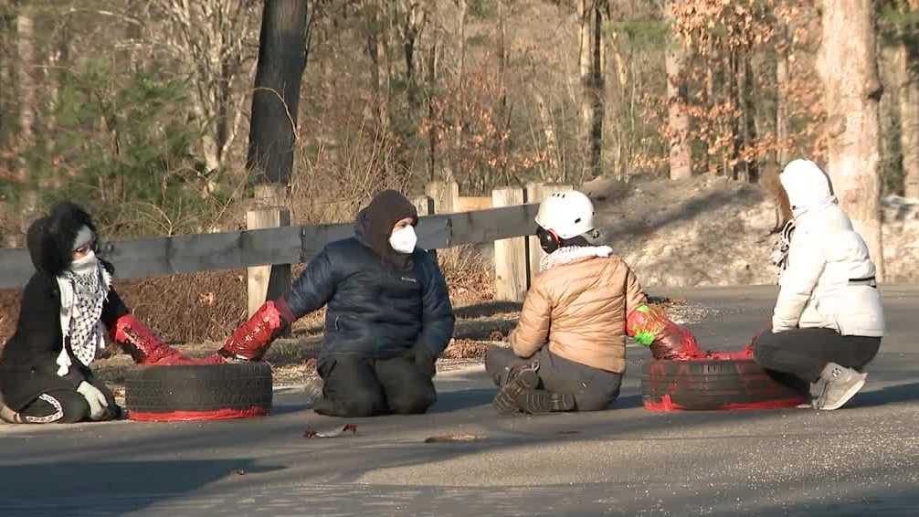 Activists block entrance to Elbit Systems in Merrimack - Vimarsana News