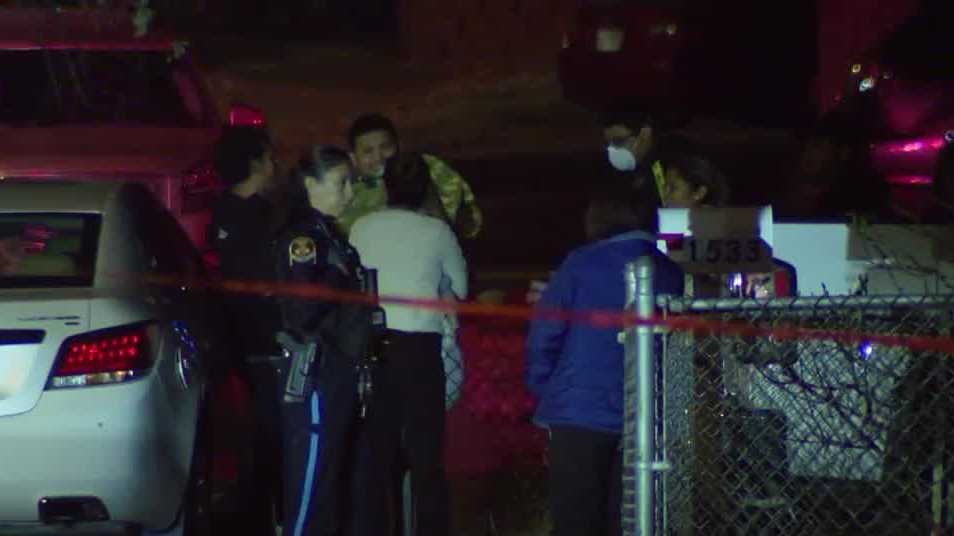 Omaha police investigate shooting critically injured one person