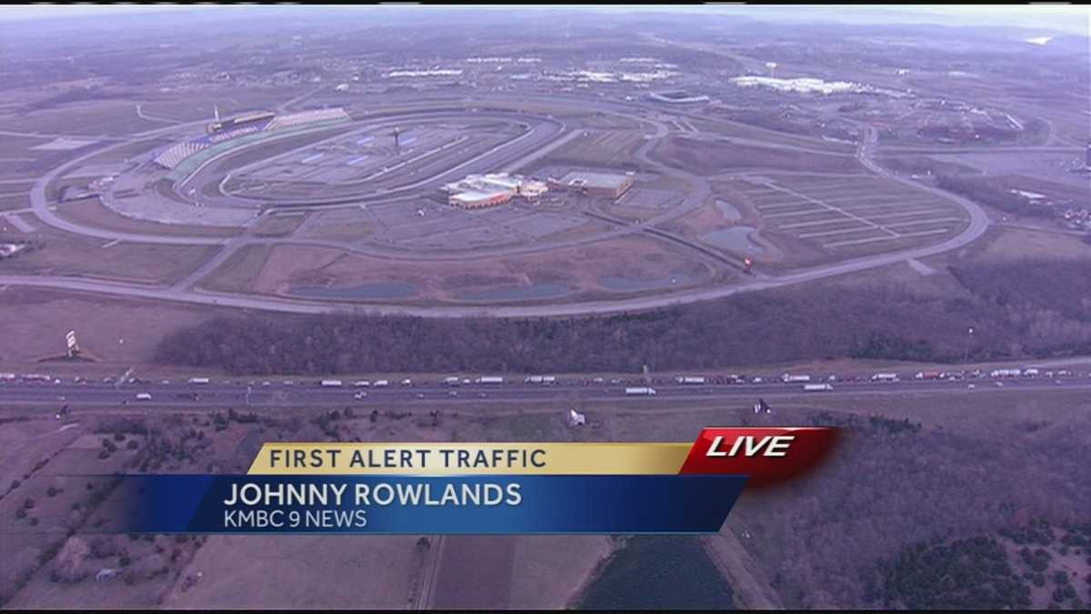 I-70 WB near Kansas Speedway closed after debris damages several vehicles