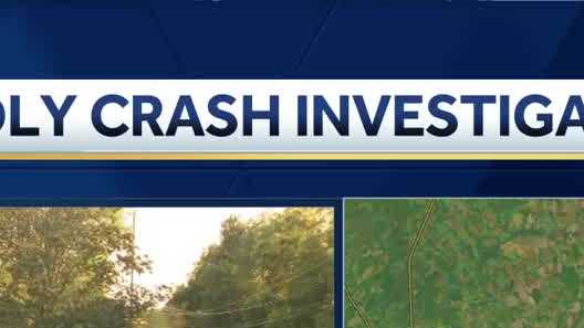 53-year-old man dead after crashing into tree in Oldham County