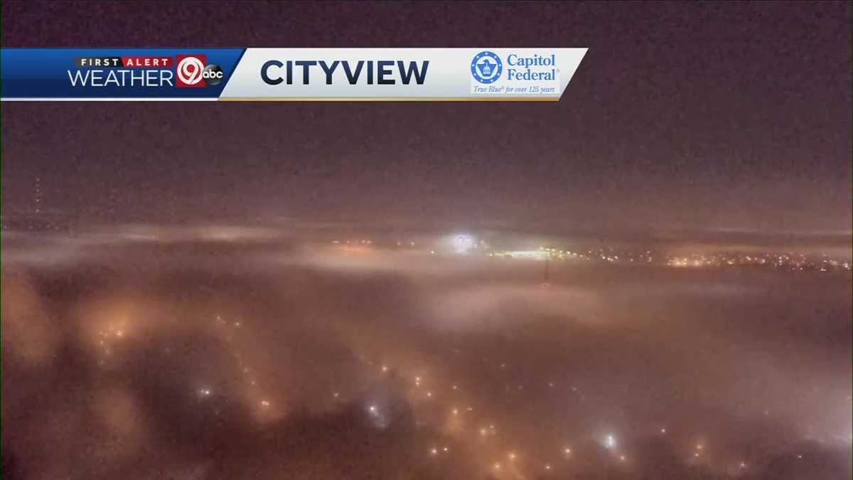 Dense fog Monday morning, drizzle possible Monday evening