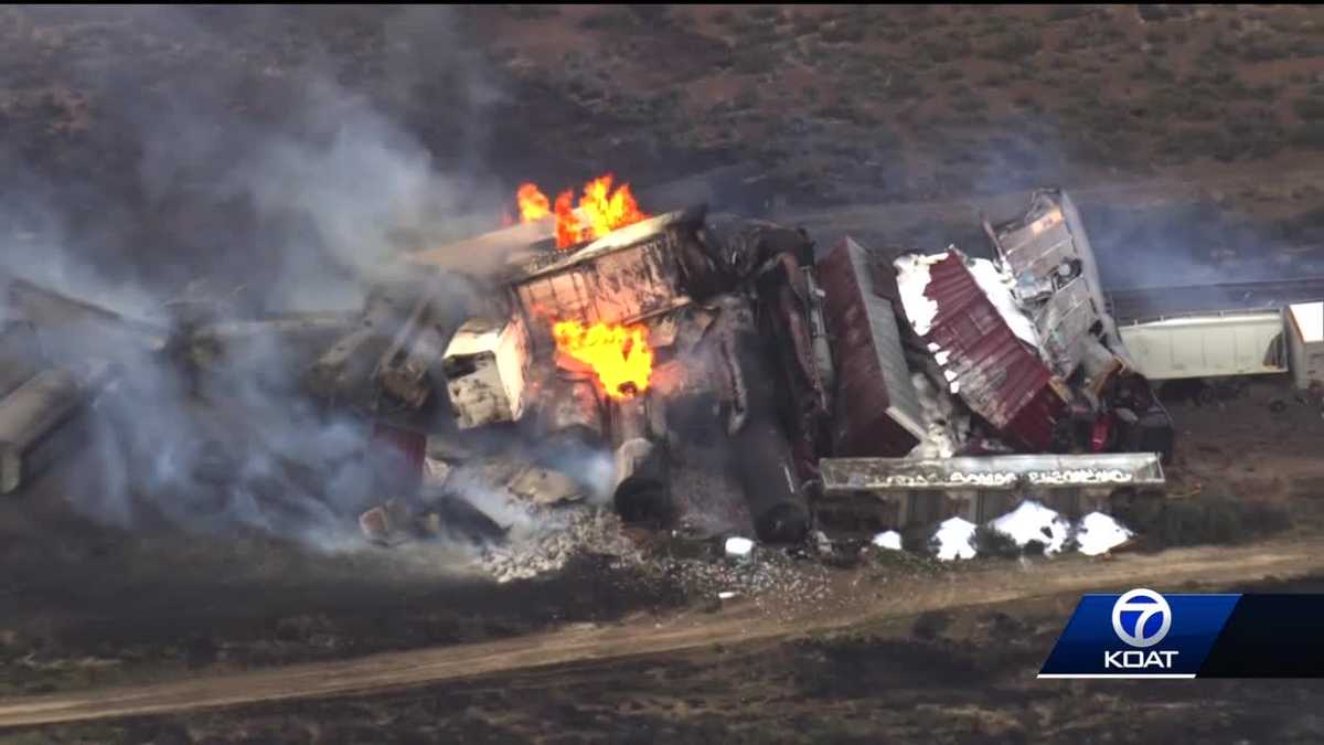 Derailed train continues to burn near Arizona-New Mexico border