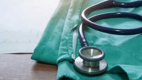 Lawsuit: Former fertility doctor used own sperm to impregnate patient without her knowledge