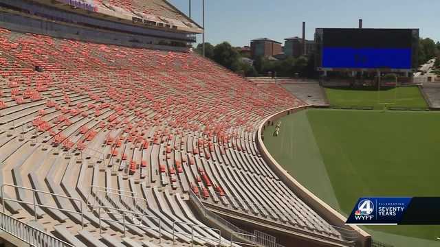 Clemson fans scammed out of hundreds of dollars - Vimarsana News