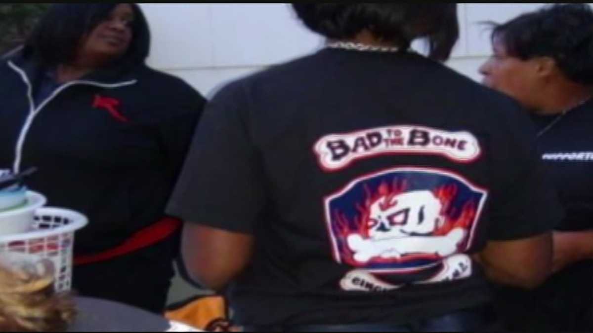 Group put out of Horseshoe casino over dress code meets with executive