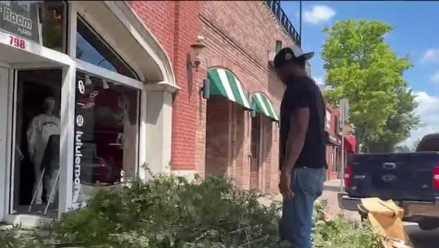 Norman businesses face thousands in losses as storms leave them in the dark