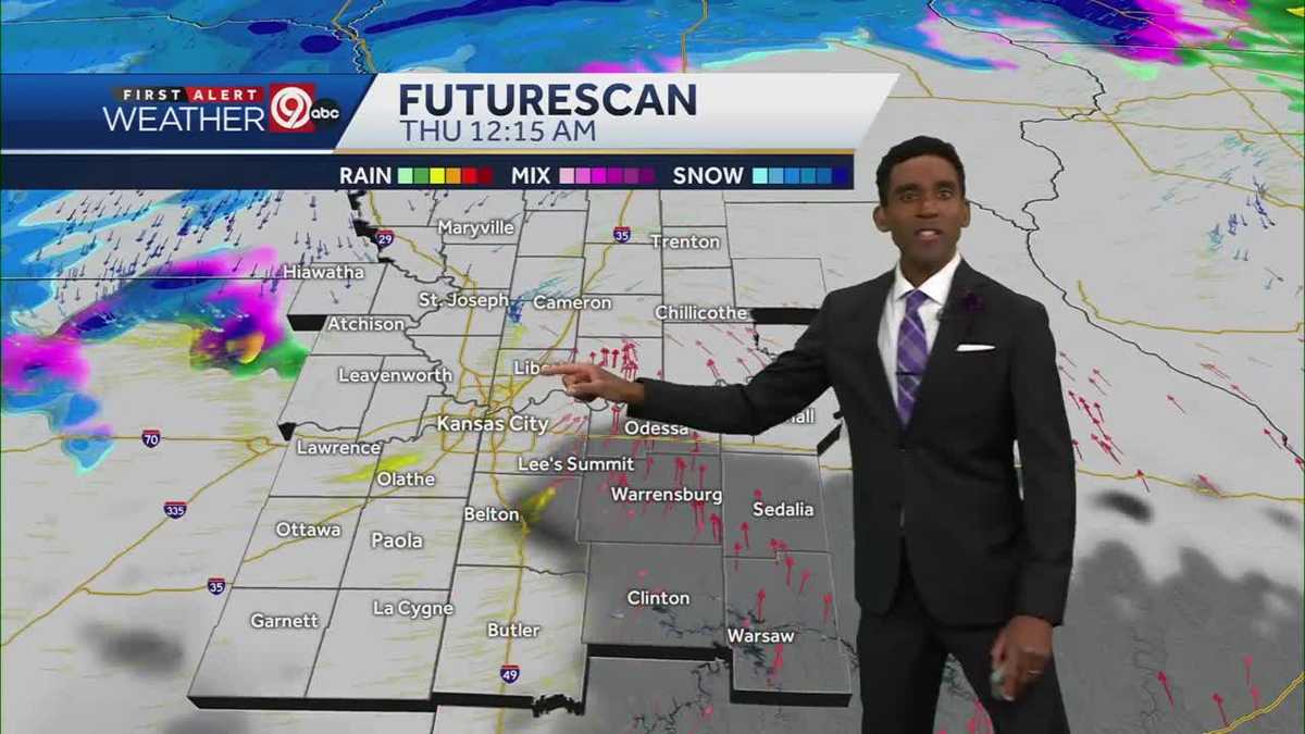 KC will have a few sprinkles and flurries overnight