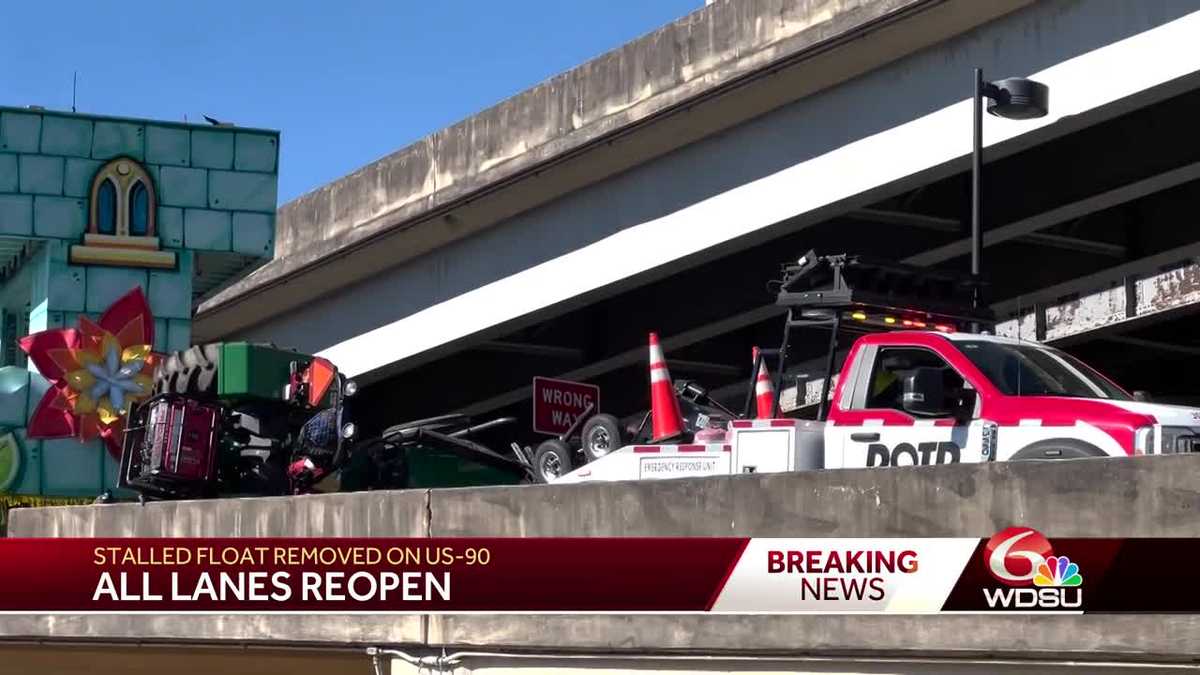 All lanes have reopened on 90B West at Tchoupitoulas Street after Mardi ...