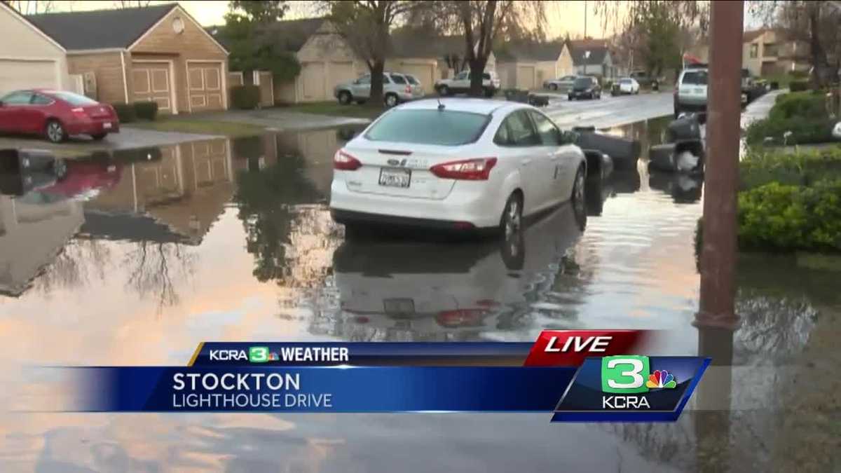 Heavy rain causes street flooding in Stockton
